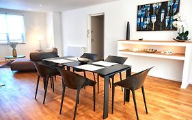 Charner Centre Gare 2 Chambres 100M2 Parking